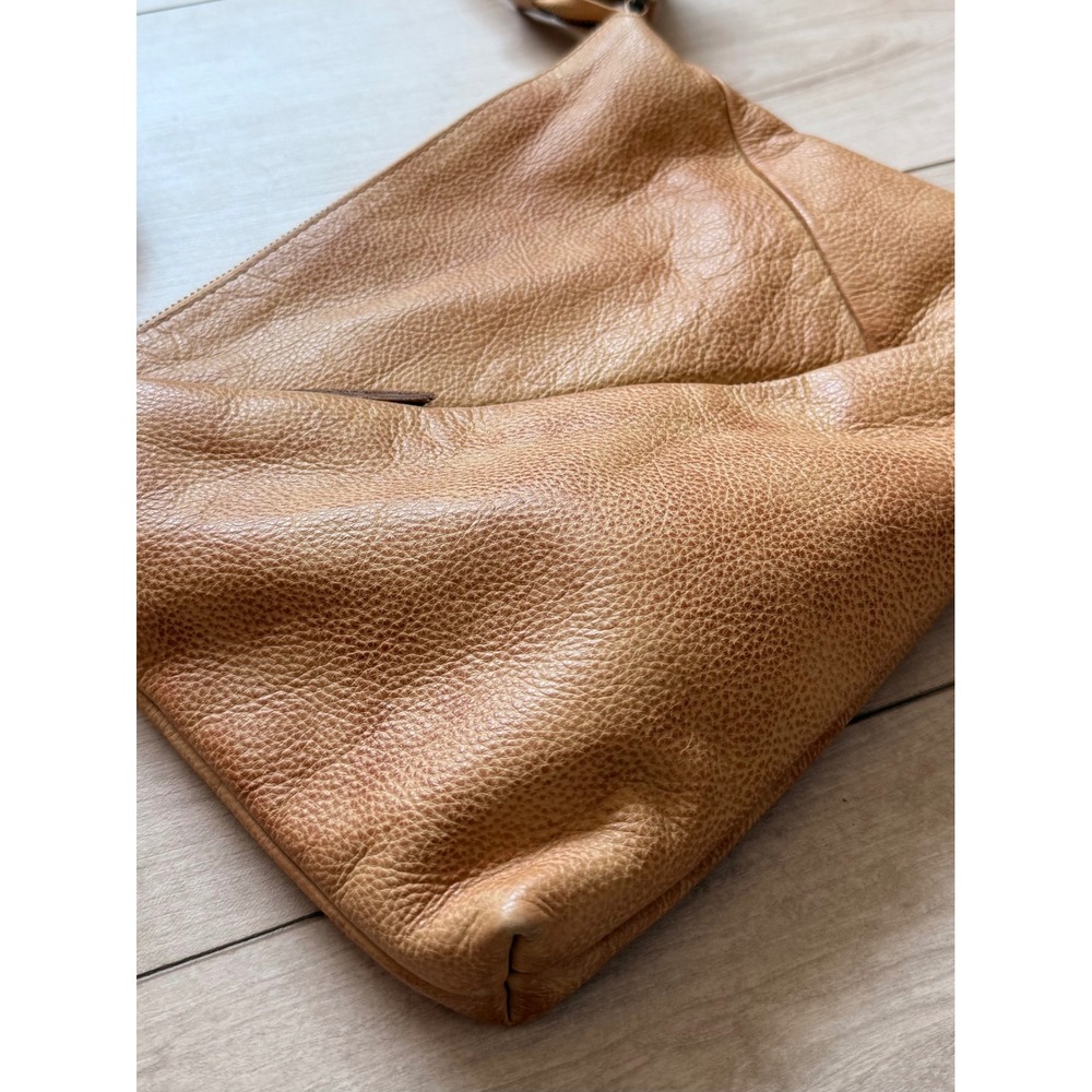 Rock Paper Scissors Pebbled Leather Crossbody Bag Asymmetrical Zip EUC - Picture 4 of 10